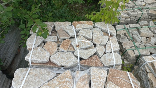 Гранитный плитняк галтованный для парковки купить в Московской области