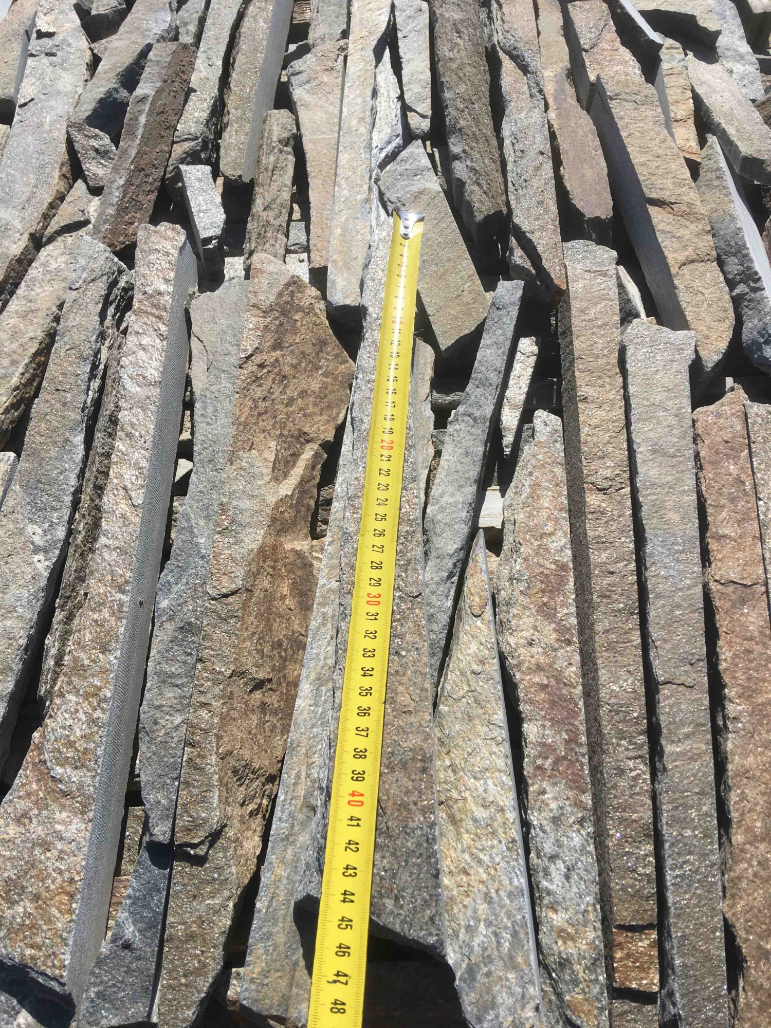 Горбушка златолит мультиколор для облицовки купить в Московской области