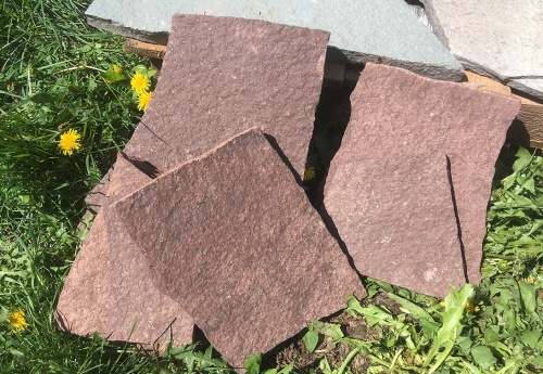 Плитняк лемезит бордовый для цоколя 1,5-2 см купить в Московской области