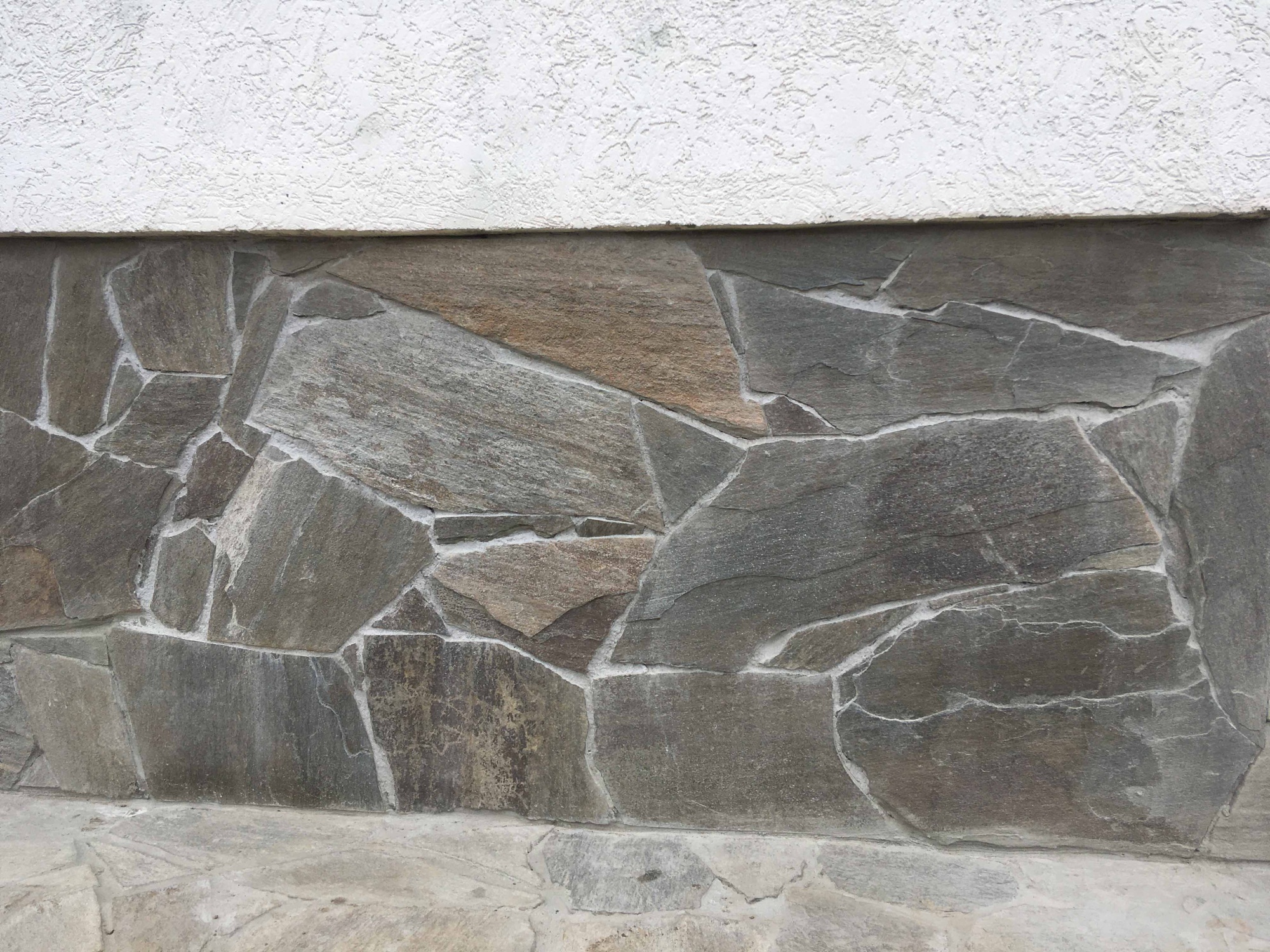 Плитняк златолит Уральский  для фасада купить в Московской области