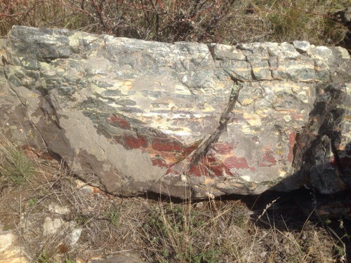 Гигантские зелёные валуны для ландшафтного дизайна весом более 5 тонн купить в Московской области