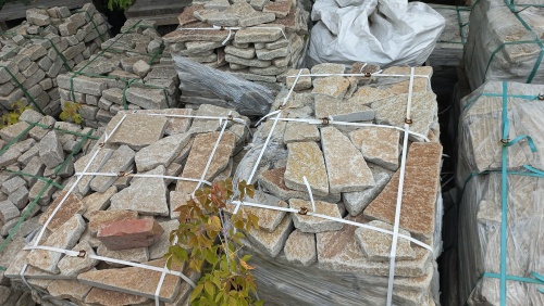 Гранитный плитняк галтованный для парковки купить в Московской области