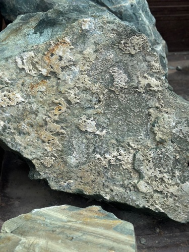 Ландшафтные глыбы зелёные 200-500 килограмм купить в Московской области