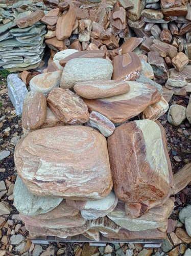 Златолит жёлтый, жёлто-зелёный глыбки и валуны для ланшафтного дизайна купить в Московской области