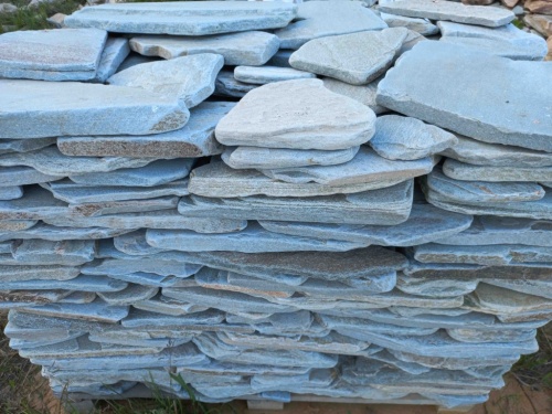 Плитняк златолит зелёный галтованный для цоколя купить в Московской области