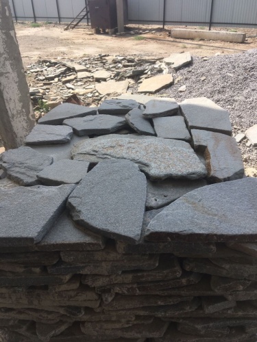 Златолит серебристый галтованный для лестниц купить в Московской области